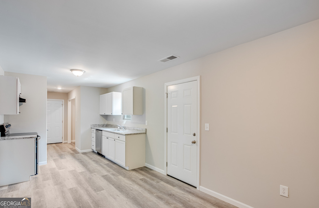 74 Lyla Lane Canon, GA 30520 - Photo 6 of 17