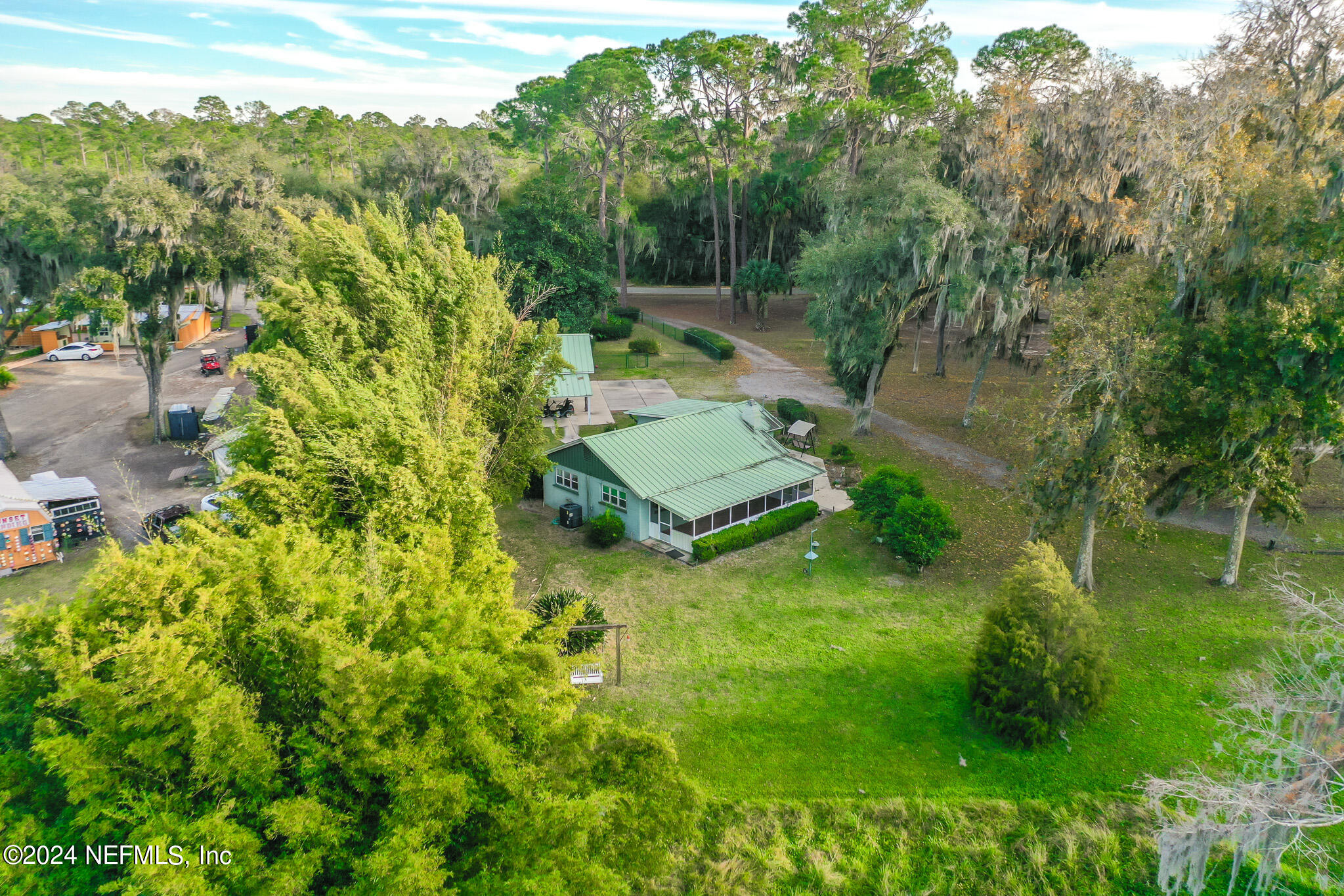 118 River Bend Road Welaka, FL 32193 - Photo 23 of 25 118RiverBendRdPhotos-8