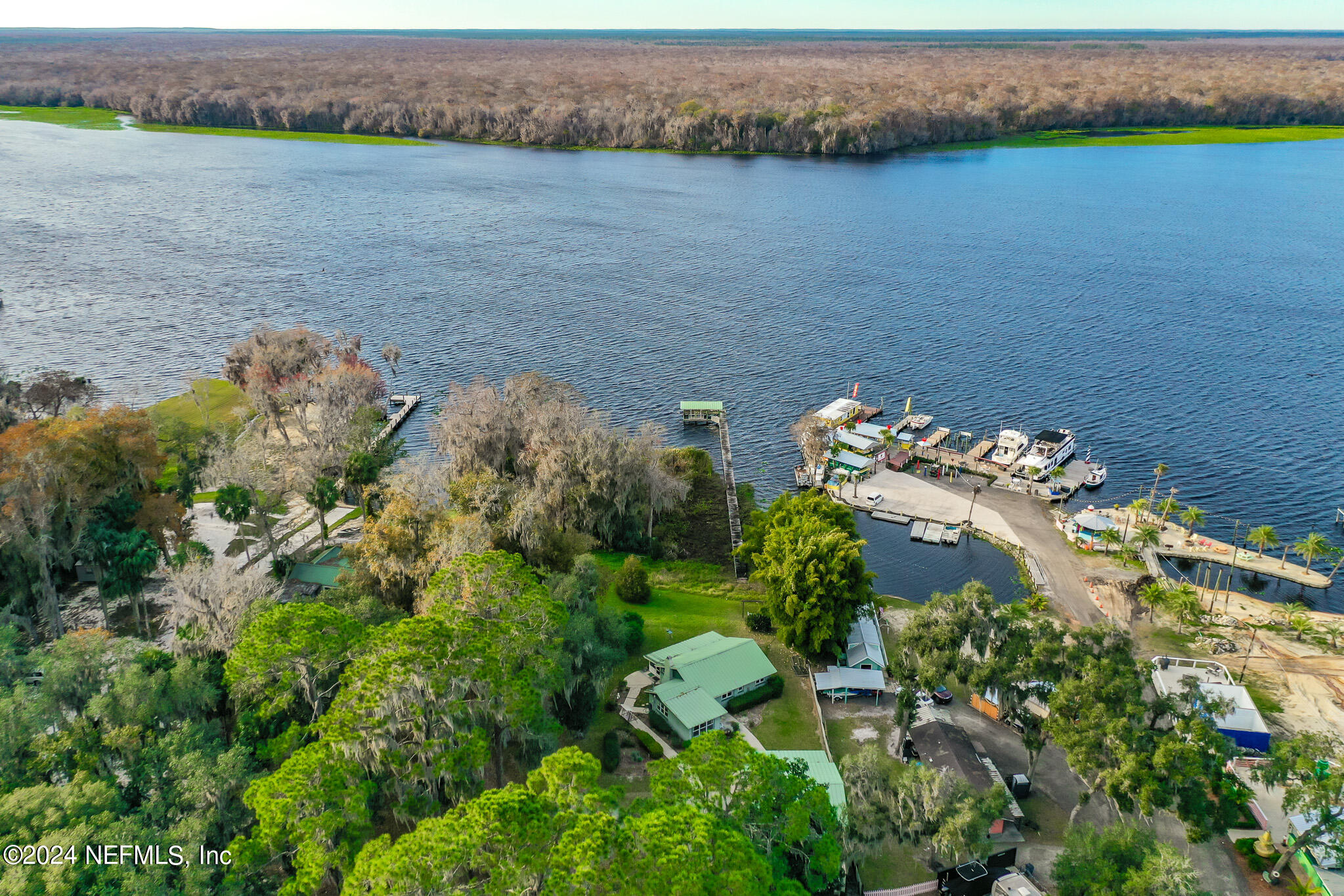 118 River Bend Road Welaka, FL 32193 - Photo 25 of 25 118RiverBendRdPhotos-11