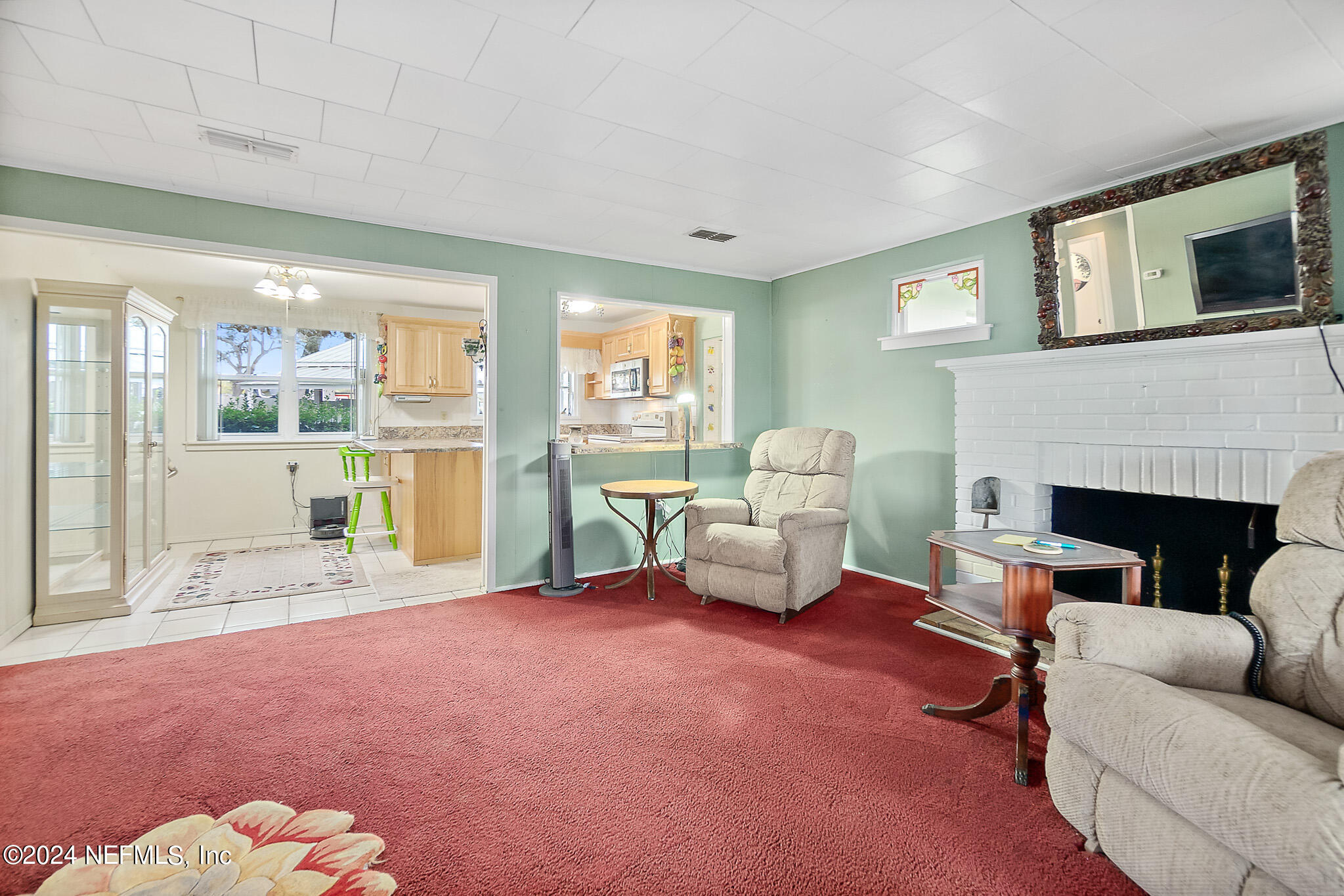 118 River Bend Road Welaka, FL 32193 - Photo 8 of 25 118RiverBendRdHDRPhotos-17