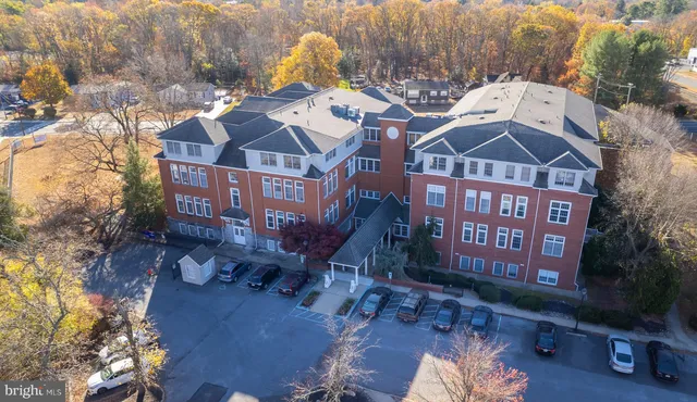 $215,000 | 100 Aura Road, Unit 112, Clayton, NJ 08312