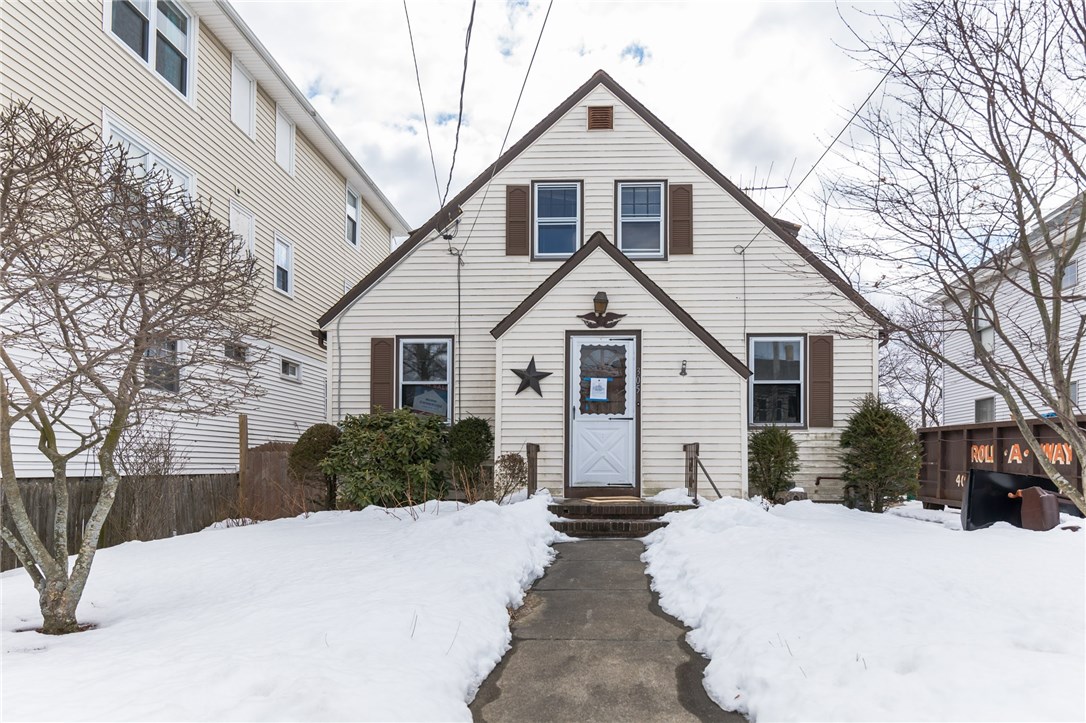 305 Logee Street Woonsocket, RI 02895 - Photo 5 of 22 Gallery Image 5