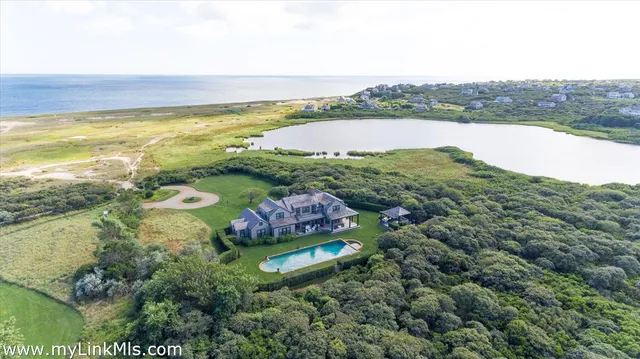 $12,995,000 | 105 Low Beach Road, Nantucket, MA 02554