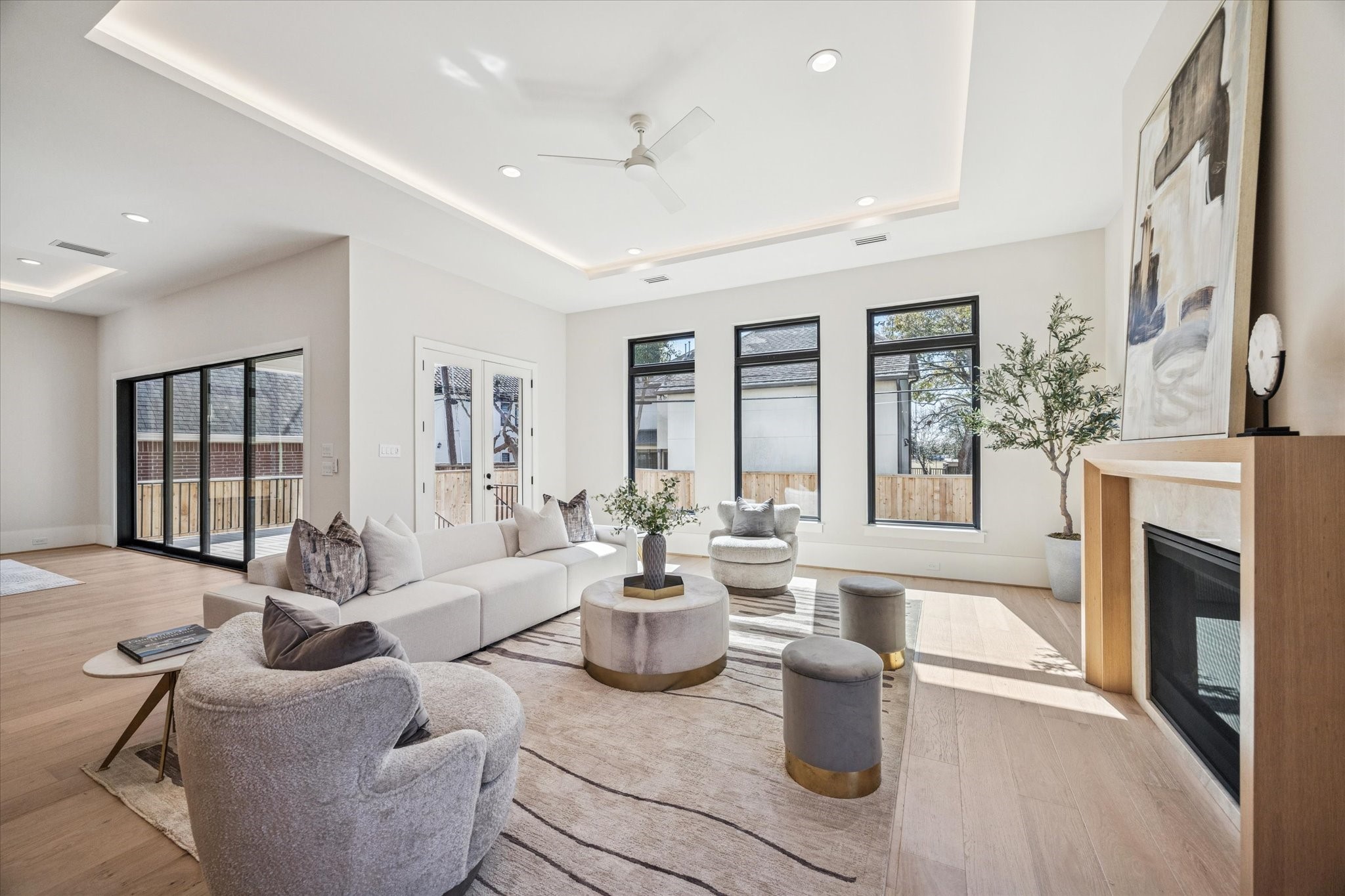 3855 Gramercy Street Houston, TX 77025 - Photo 12 of 50