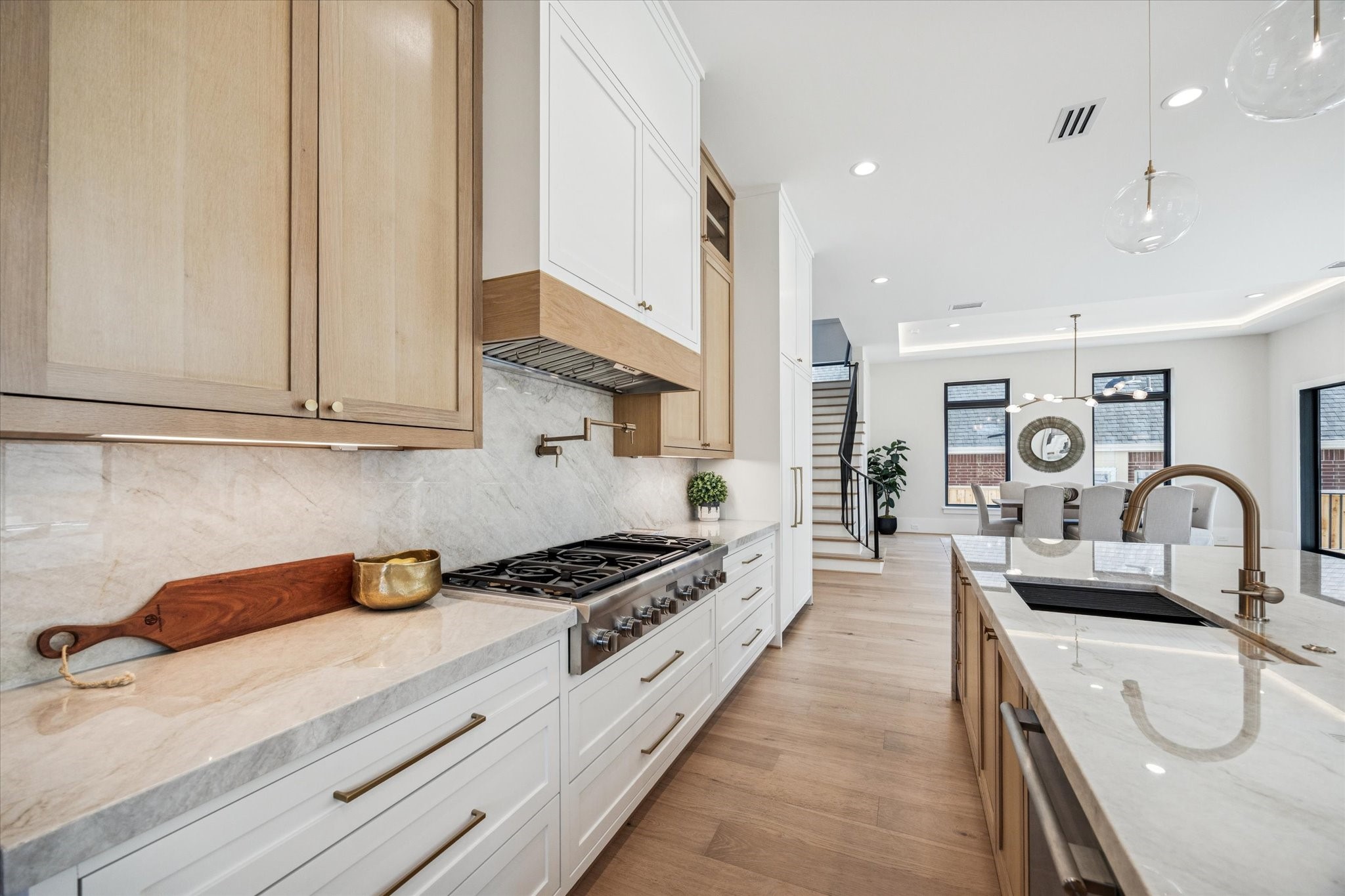 3855 Gramercy Street Houston, TX 77025 - Photo 16 of 50