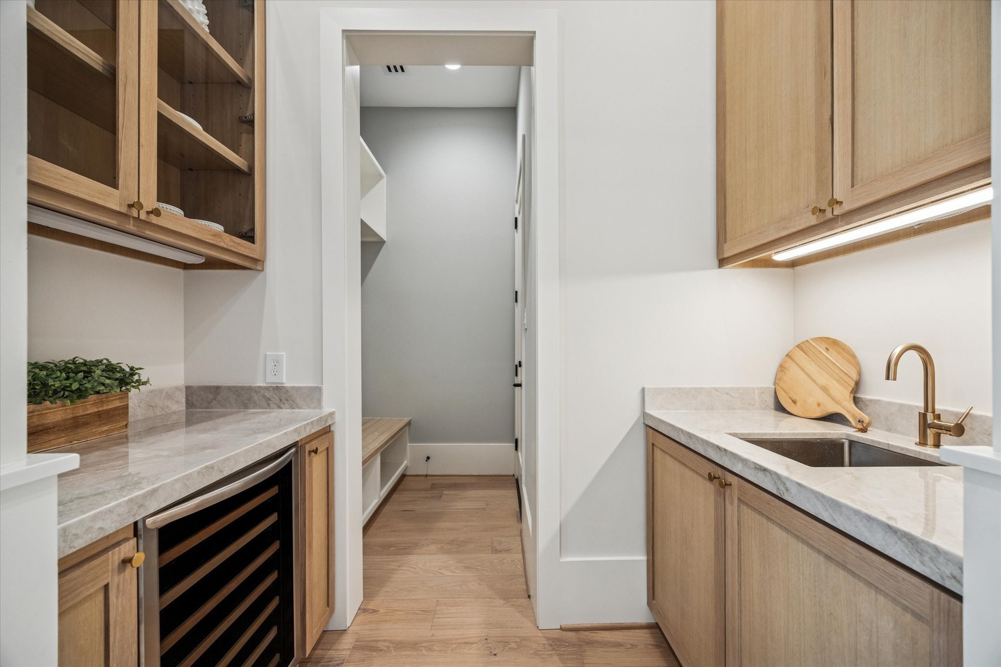 3855 Gramercy Street Houston, TX 77025 - Photo 19 of 50