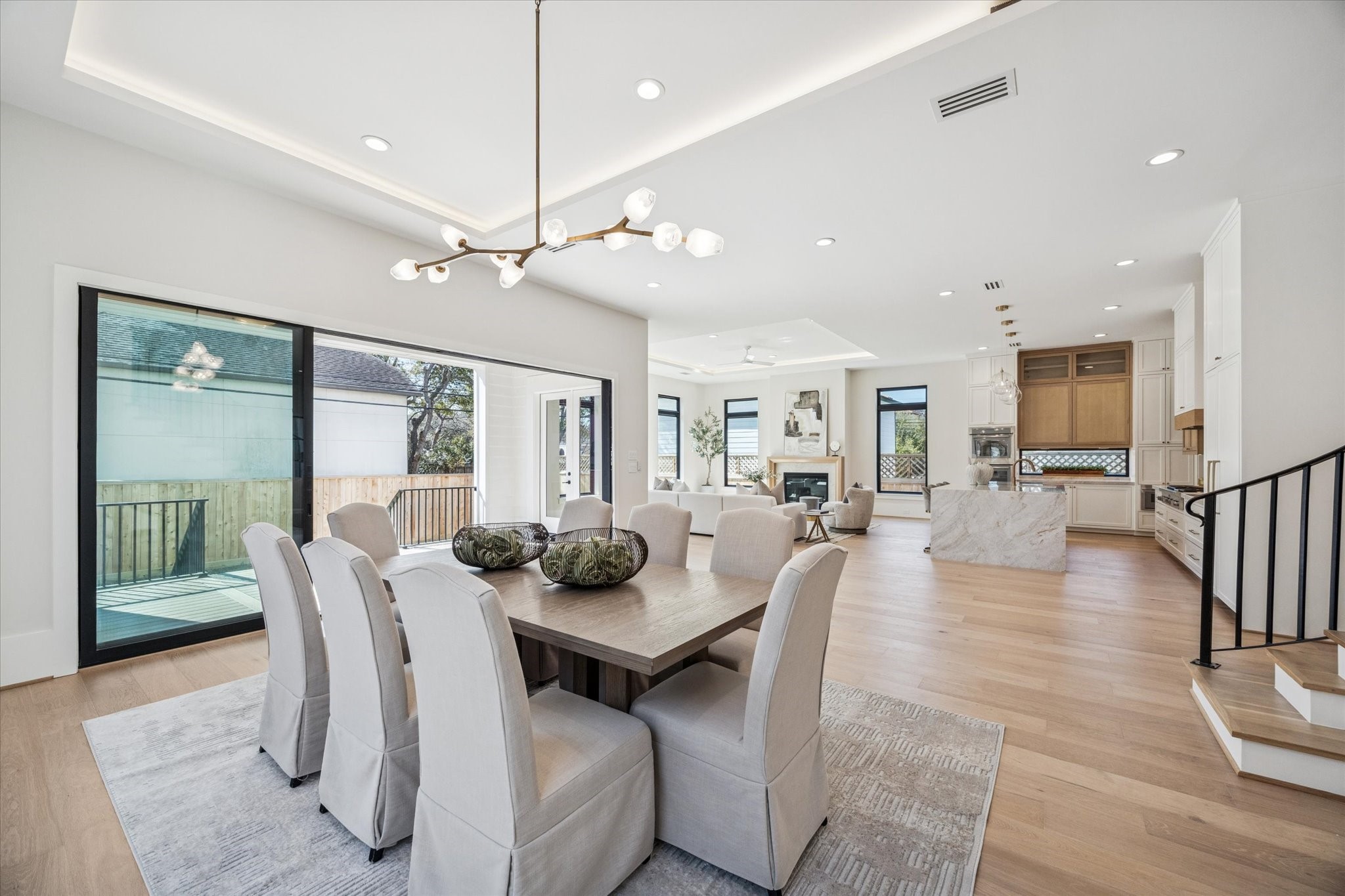 3855 Gramercy Street Houston, TX 77025 - Photo 9 of 50