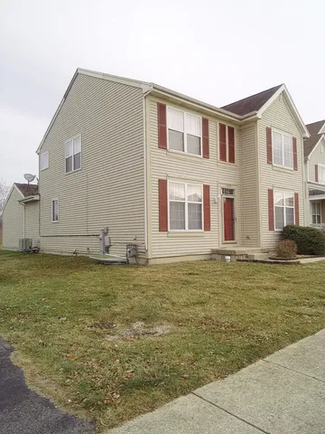 $3,200 | 3230 Holden Circle, Matteson, IL 60443