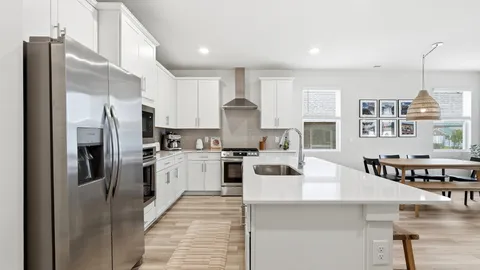 $585,000 | 854 Nightingale Avenue, Hendersonville, TN 37075