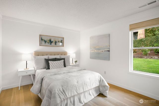 $1,050,000 | 9748 Northeast 126th Place, Kirkland, WA 98034