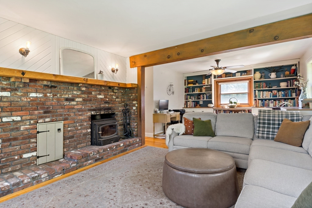 31 Blanding Road Rehoboth, MA 02769 - Photo 14 of 40 Gallery Image 14