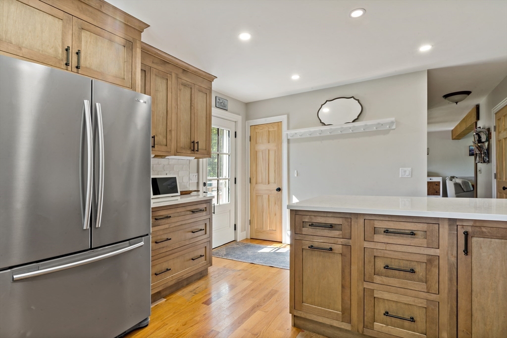 31 Blanding Road Rehoboth, MA 02769 - Photo 7 of 40 Gallery Image 7