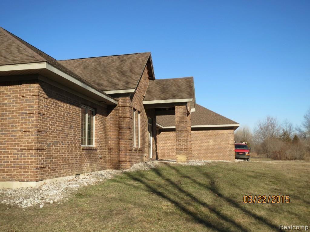 7900 West Newburg Road Carleton, MI 48117 - Photo 41 of 62 IMG_6017.jpg