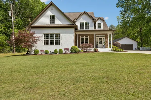 $935,000 | 10514 East Brainerd Road, Apison, TN 37302