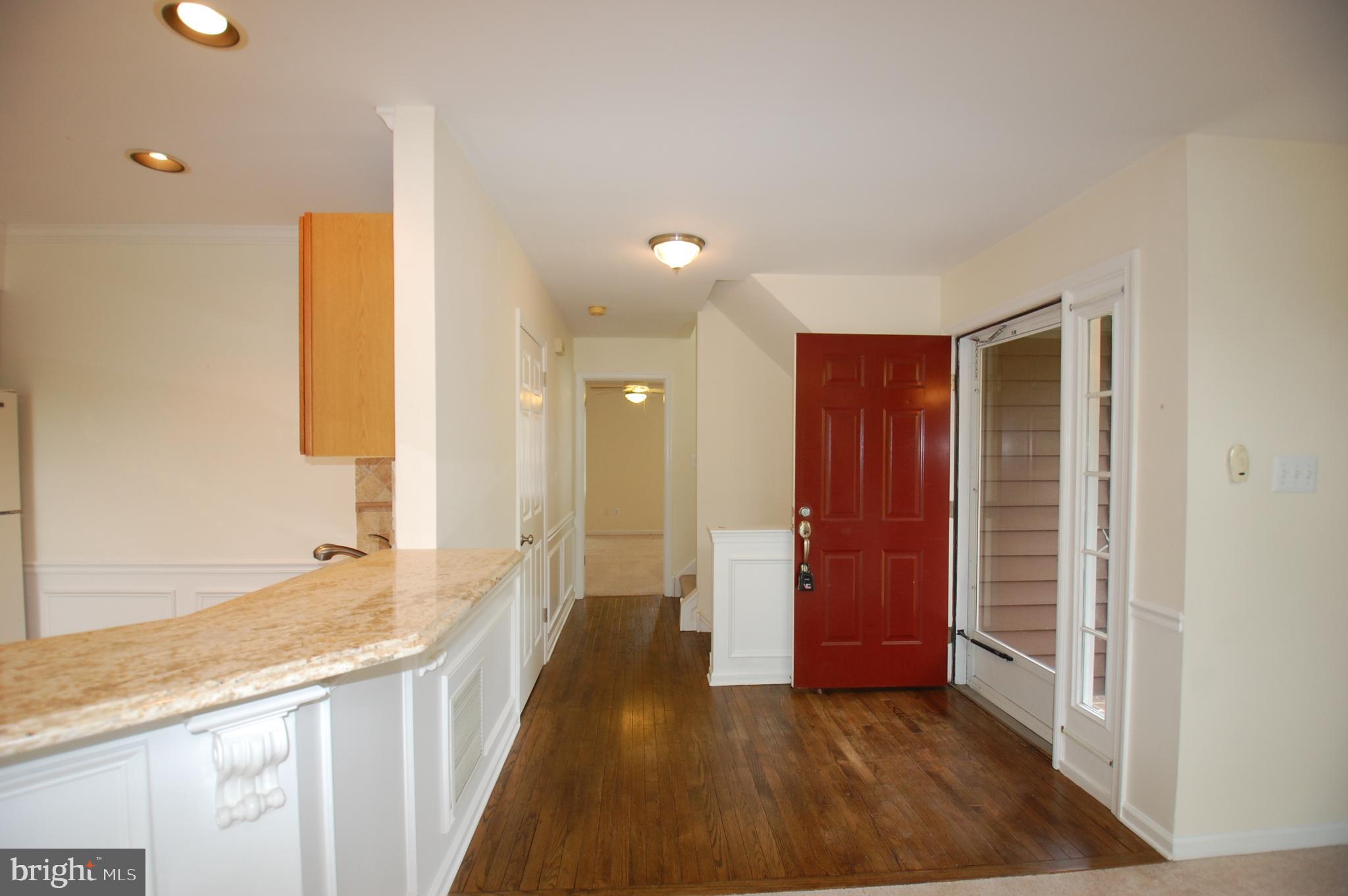 286 Fox Run Exton, PA 19341 - Photo 14 of 31 Entry hall