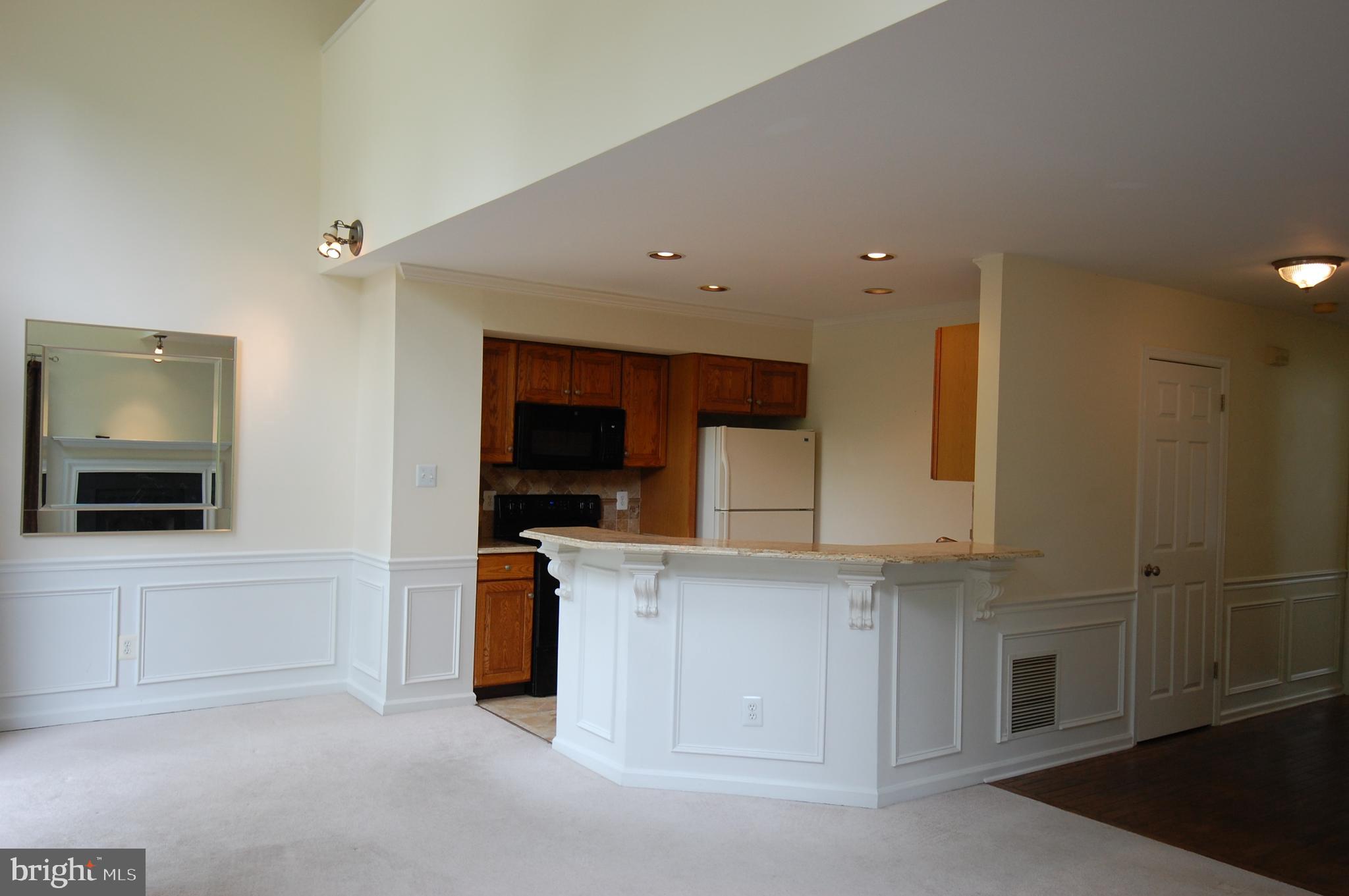 286 Fox Run Exton, PA 19341 - Photo 7 of 31 Kitchen