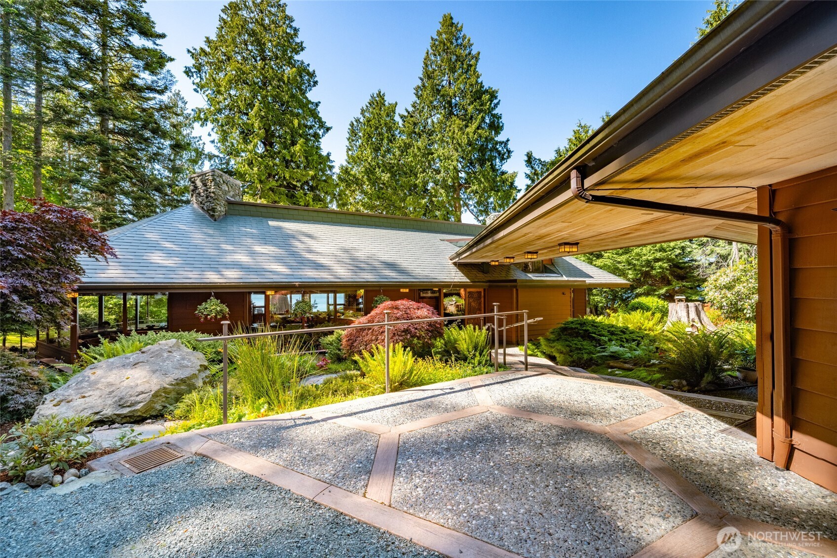 3559 Biz Point Road Anacortes, WA 98221 - Photo 32 of 40