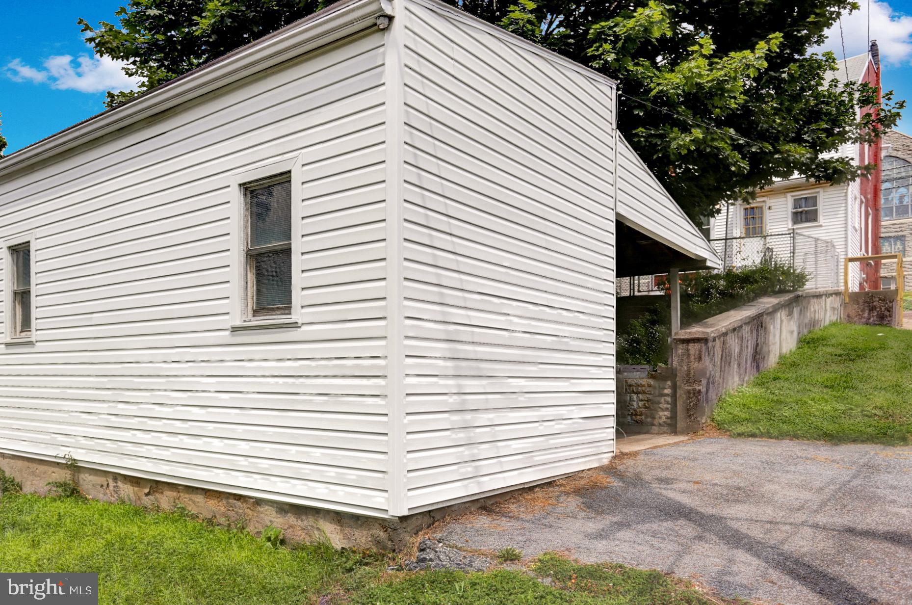 2200 Kutztown Road Reading, PA 19605 - Photo 28 of 31 Carport and storage building too