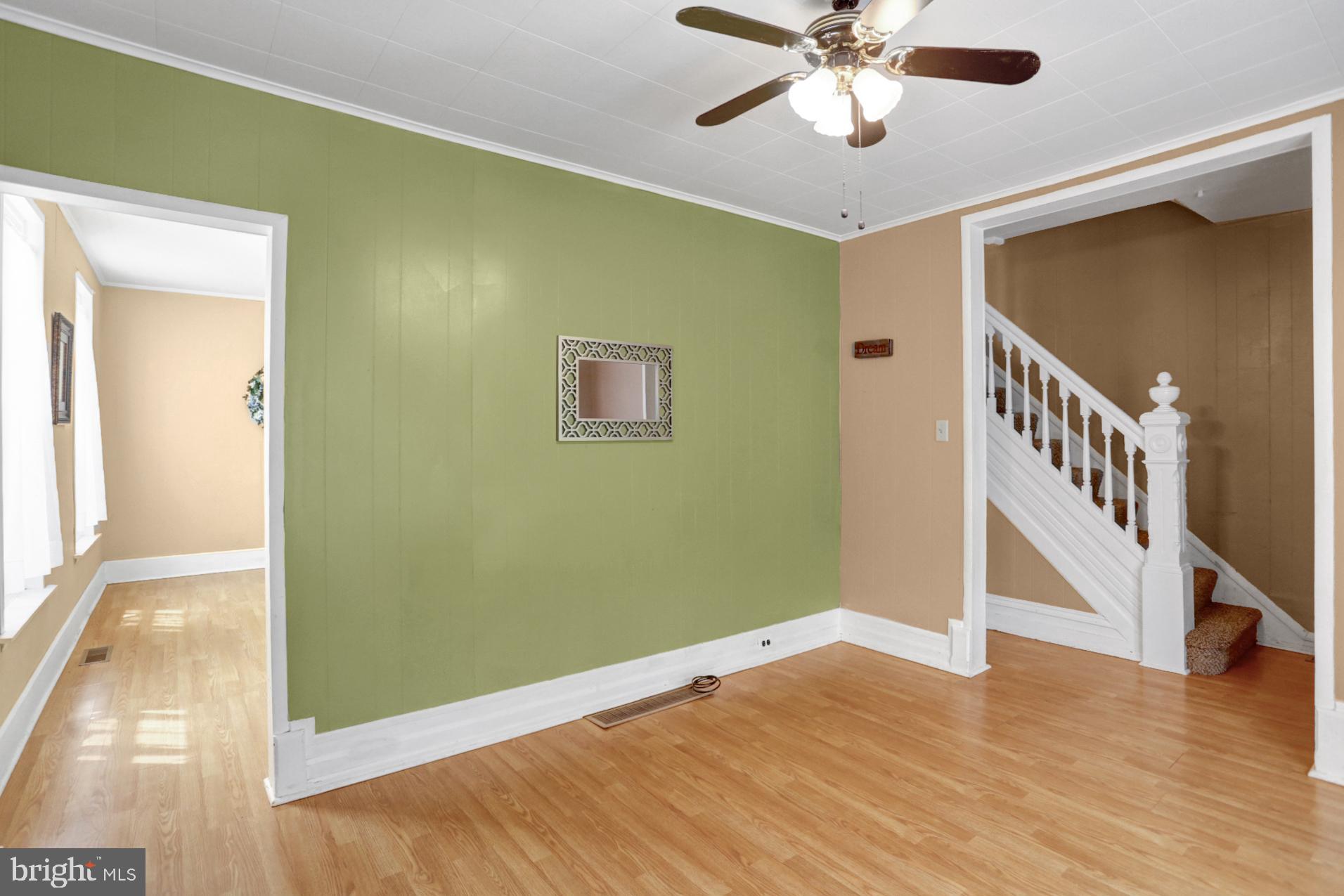 2200 Kutztown Road Reading, PA 19605 - Photo 7 of 31 Easy clean flooring