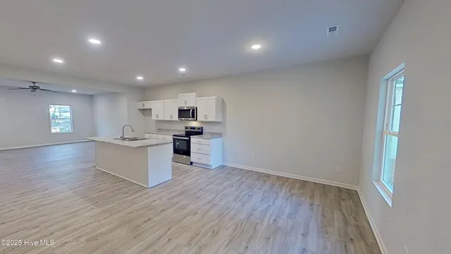 $1,900 | 468 Maides Avenue, Wilmington, NC 28405