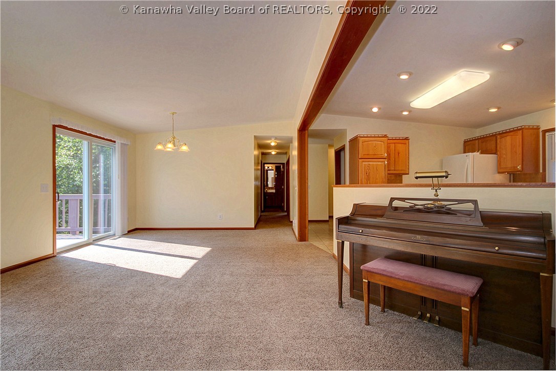 701 Ridgeview Drive Ripley, WV 25271 - Photo 6 of 50 Gallery Image 6