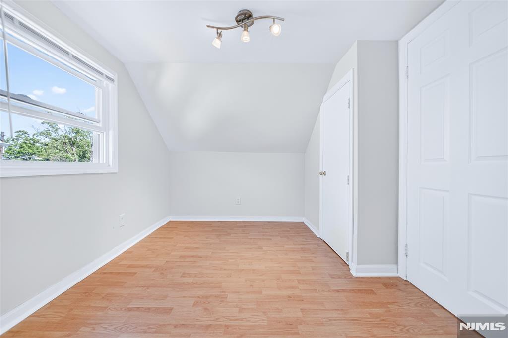 12 Stony Hill Road Clifton, NJ 07013 - Photo 22 of 35