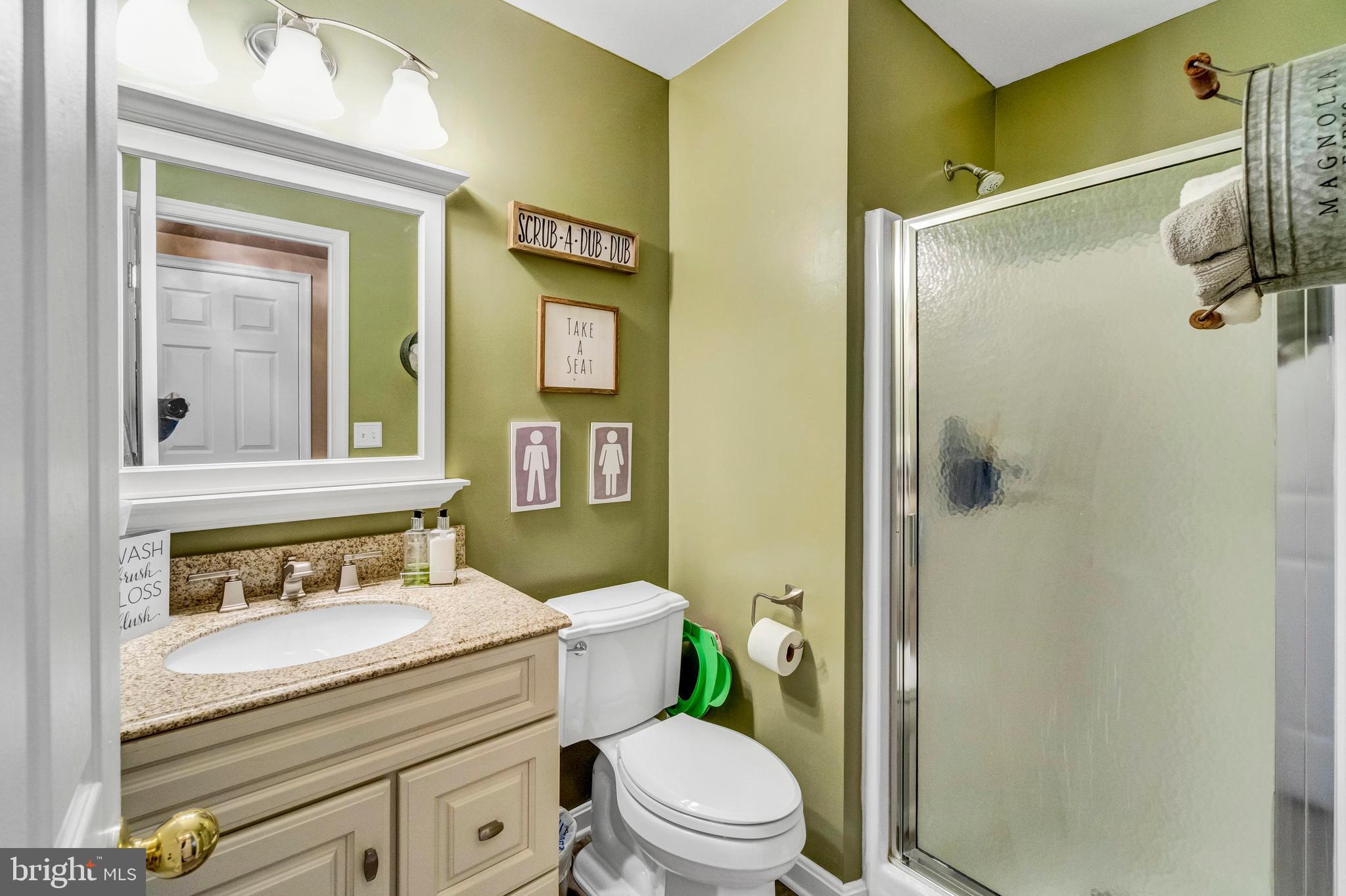 680 Hunting Fields Road Baltimore, MD 21220 - Photo 29 of 34 Bathroom