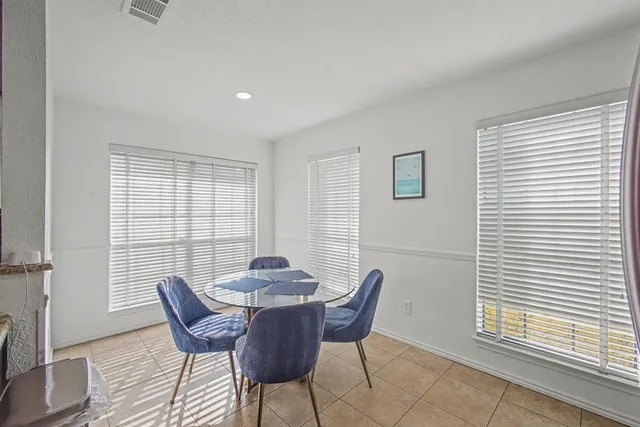 $3,100 | 913 Sandhurst Drive, Plano, TX 75025