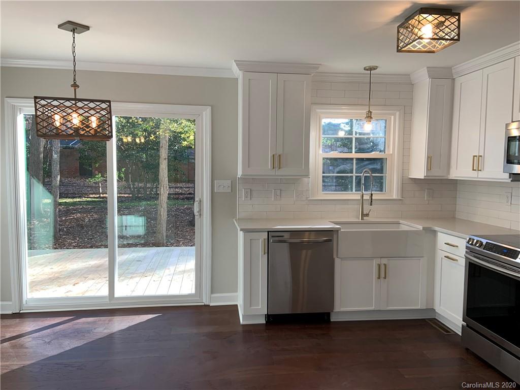 8324 Prince George Road Charlotte, NC 28210 - Photo 6 of 13 Gallery Image 6