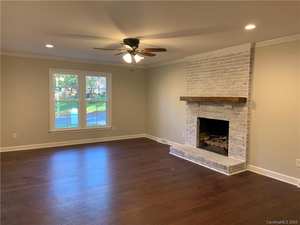 8324 Prince George Road Charlotte, NC 28210 - Photo 8 of 13 Gallery Image 8