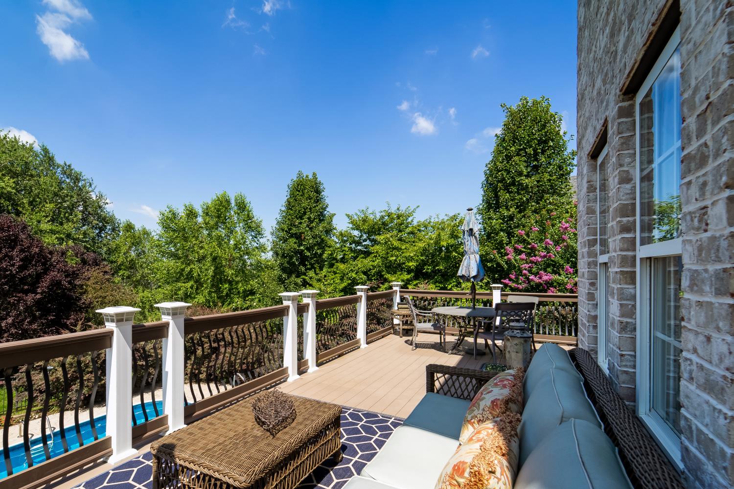 1621 Fair House Road Spring Hill, TN 37174 - Photo 20 of 30 a view of balcony with furniture