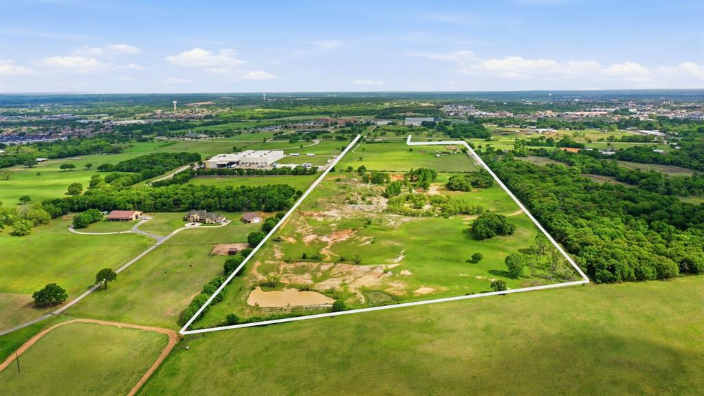 579 West BB Fielder Road Weatherford, TX 76087 - Photo 6 of 19