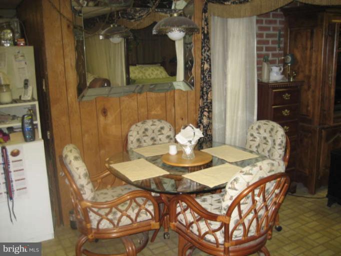 1545 Sulphur Spring Road Baltimore, MD 21227 - Photo 26 of 29 Lower level dining area