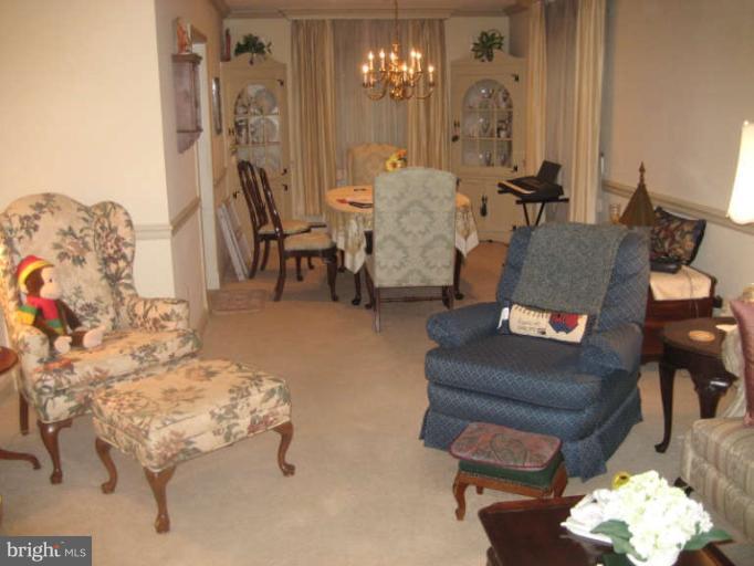 1545 Sulphur Spring Road Baltimore, MD 21227 - Photo 8 of 29 Living Room/Dining Room