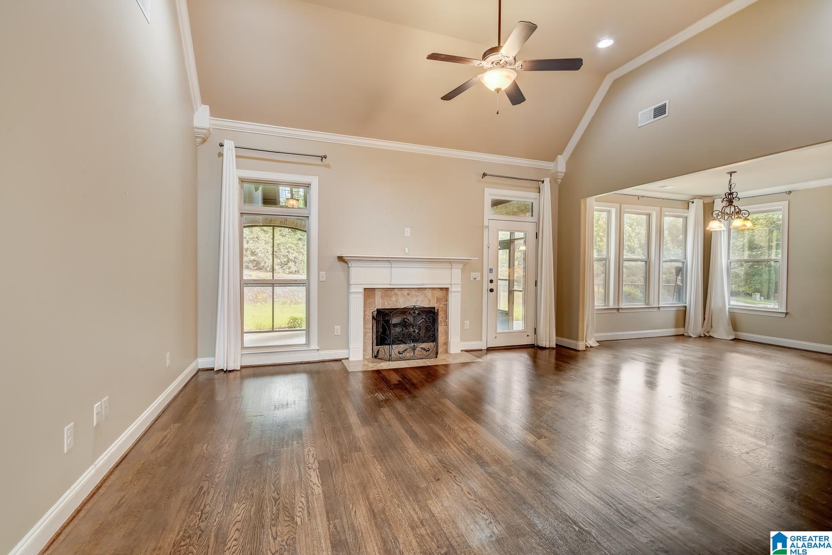 324 Strathaven Road Pelham, AL 35124 - Photo 6 of 32