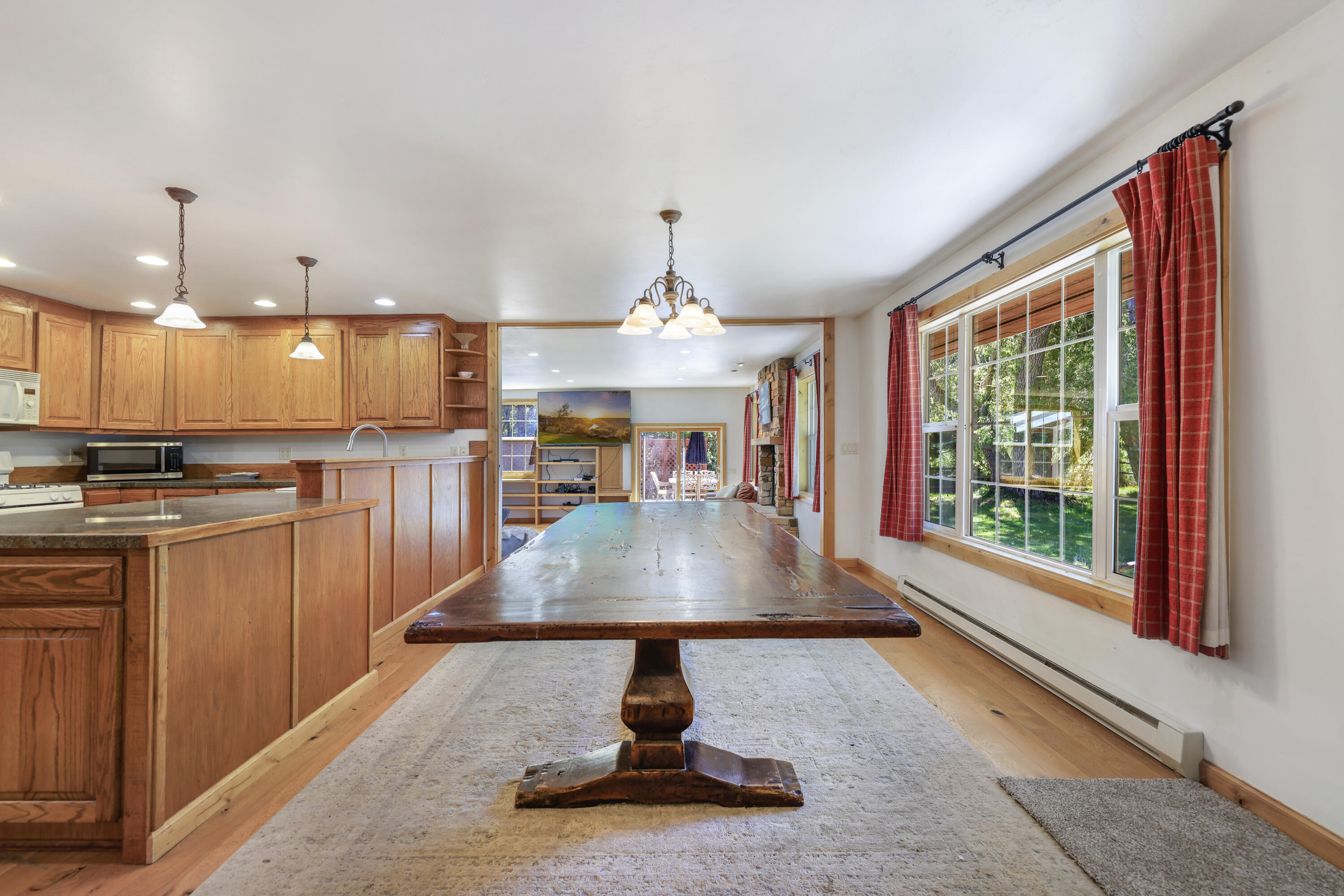 15 Lower Broadford Road Bellevue, ID 83313 - Photo 8 of 57 Dining