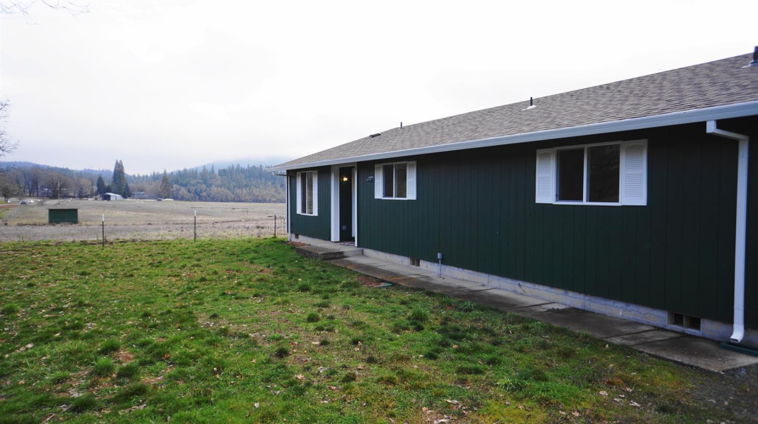 20973 Antioch Road White City, OR 97503 - Photo 3 of 16 Additional Photo