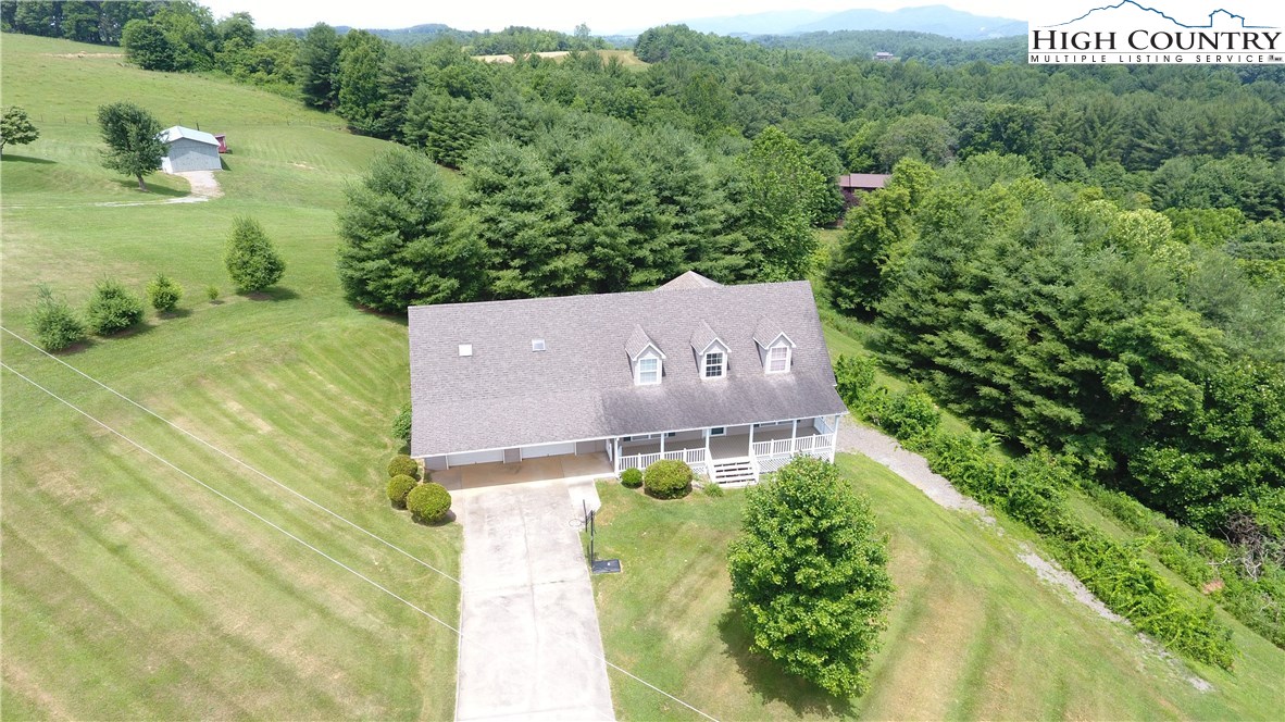 987 Nile Road Sparta, NC 28675 - Photo 5 of 43
