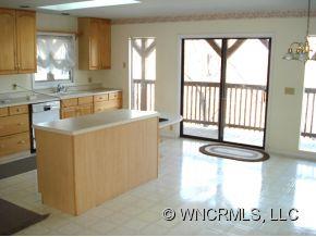 332 Calhoun Ridge Drive Waynesville, NC 28786 - Photo 3 of 12