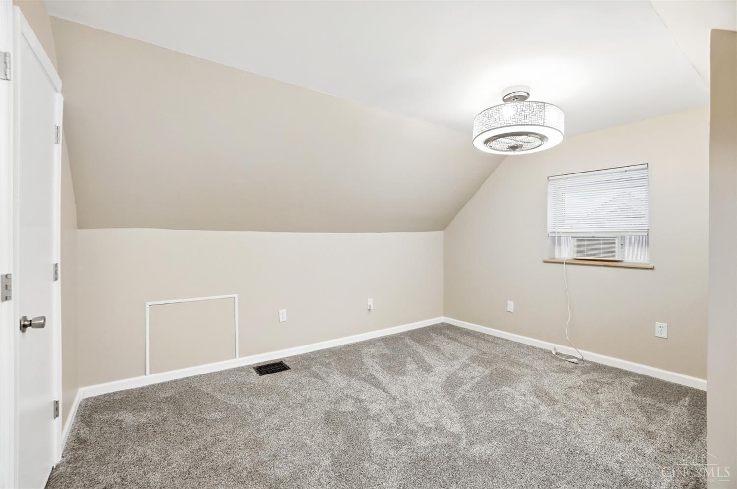 5641 Samver Road Cincinnati, OH 45239 - Photo 45 of 70 Gallery Image 45