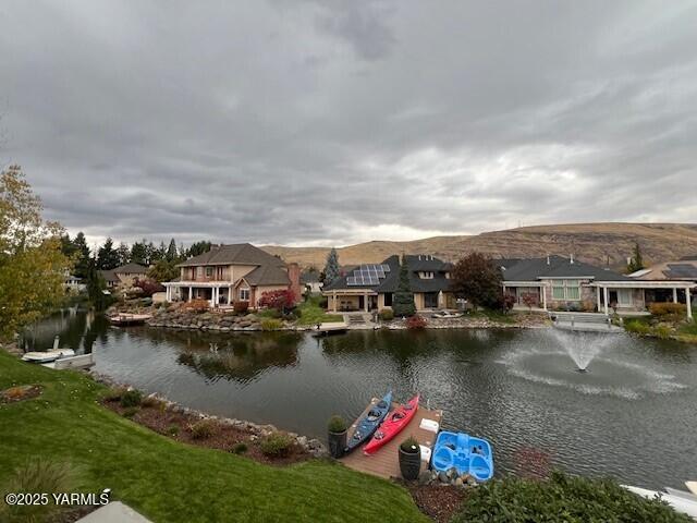 2005 Lakeview Drive Yakima, WA 98902 - Photo 32 of 35 a view of a lake with boats and trees in the background