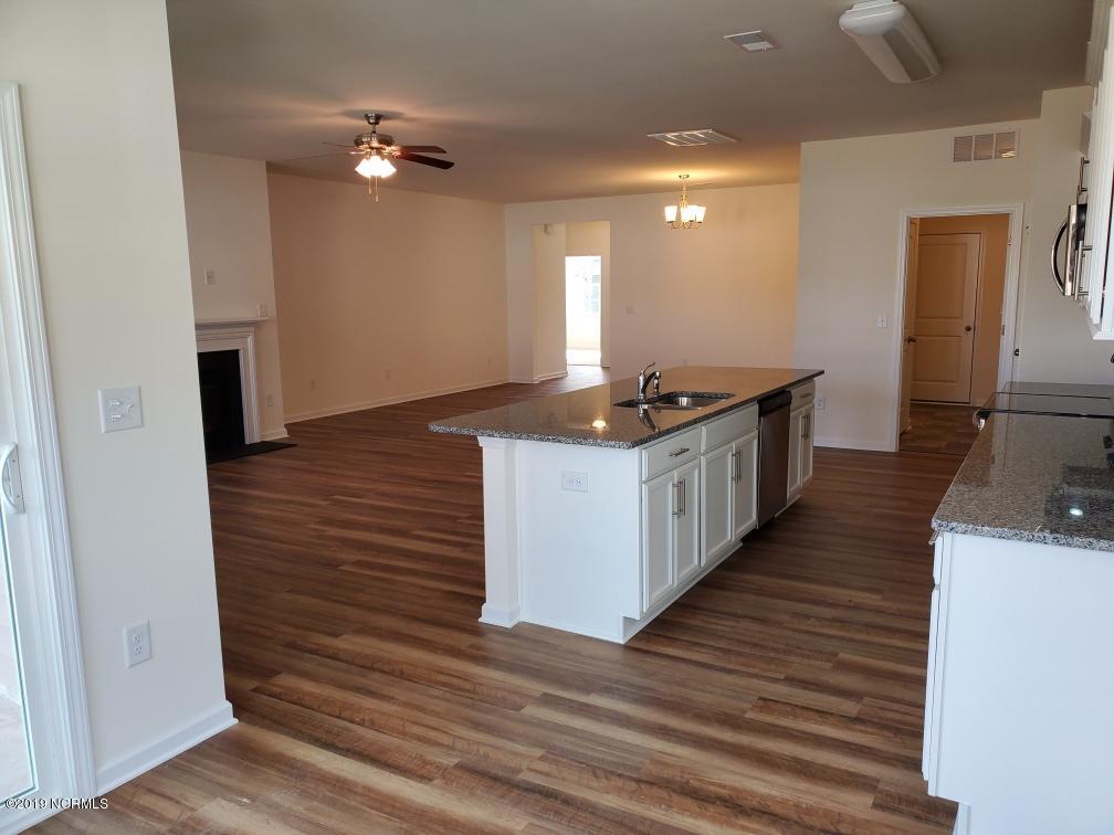 303 Frida Road New Bern, NC 28560 - Photo 13 of 19 Resized_20191026_114339