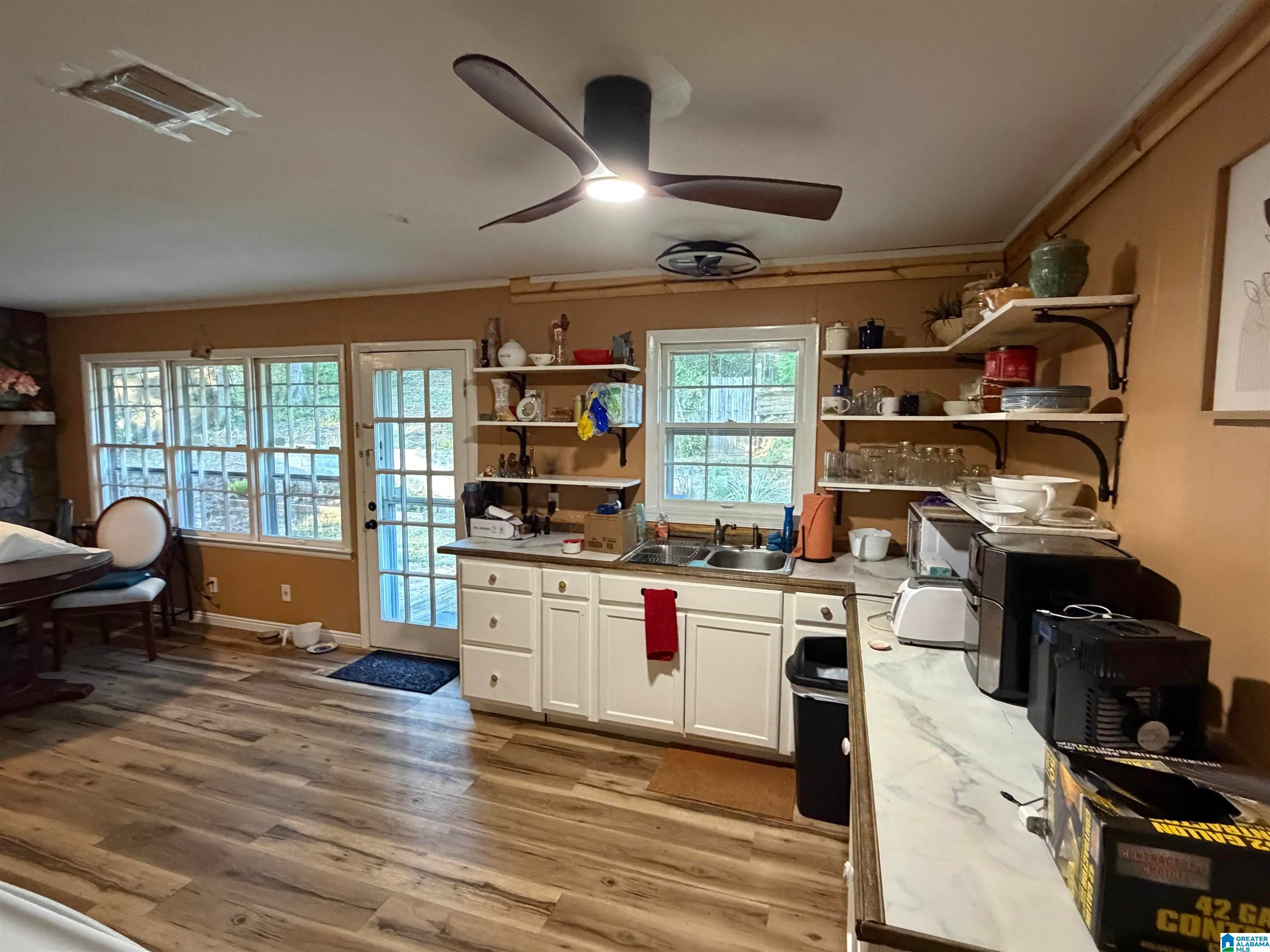 1221 Glendale Road Anniston, AL 36207 - Photo 4 of 19 Gallery Image 4