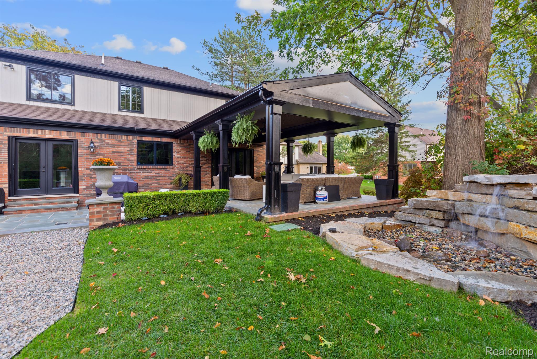 2599 Munster Road Rochester, MI 48309 - Photo 24 of 26 Gallery Image 24