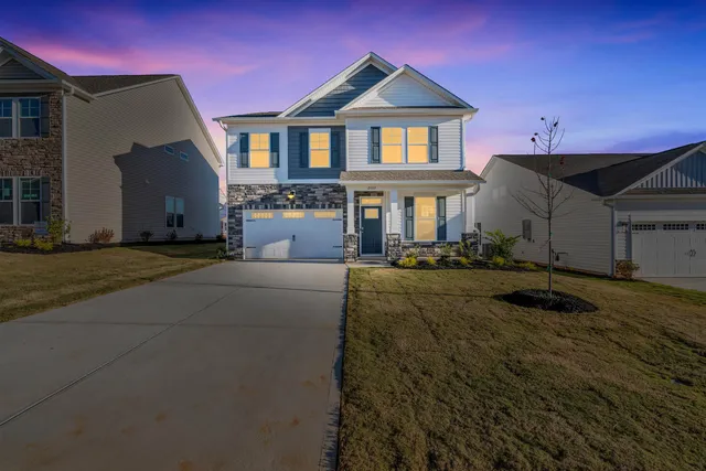 $303,900 | 2033 Halton Oaks Drive, Spartanburg, SC 29303