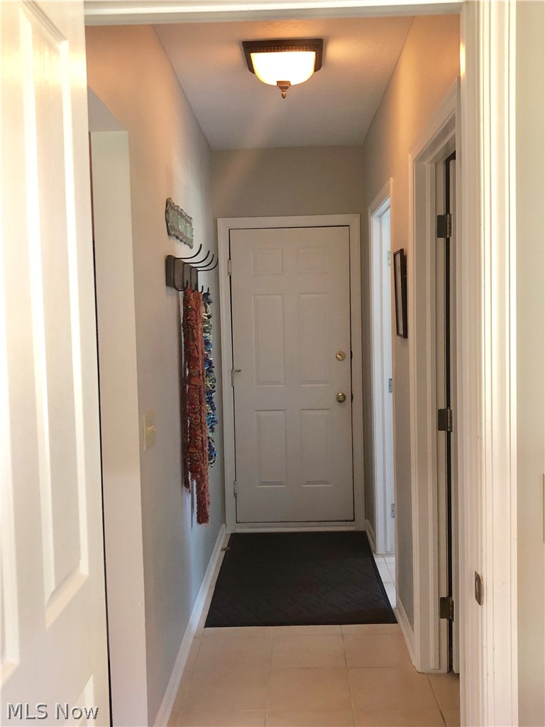 31718 Arthur Road Solon, OH 44139 - Photo 13 of 32 Gallery Image 13