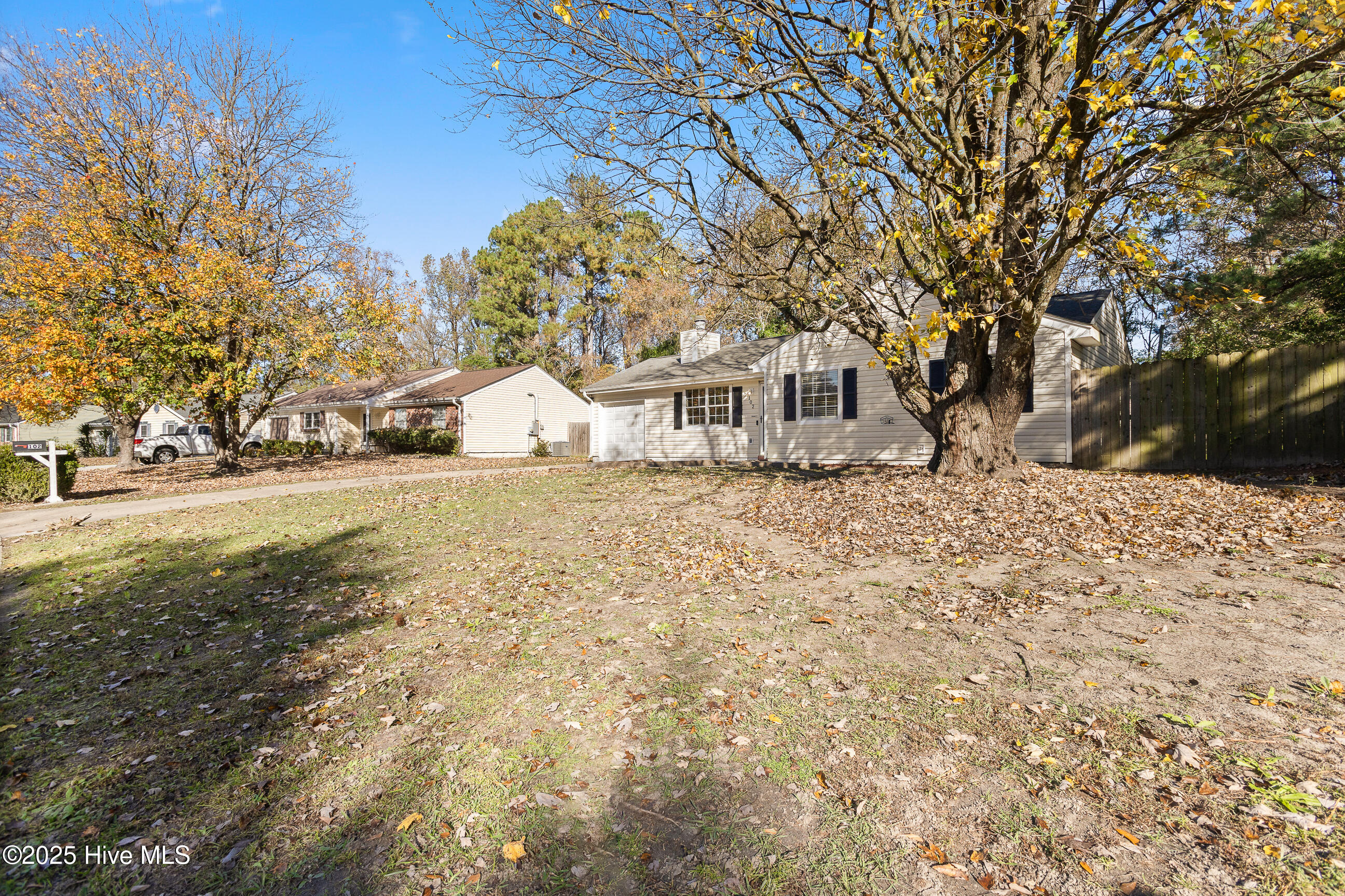 102 Winter Road Jacksonville, NC 28540 - Photo 3 of 25 03