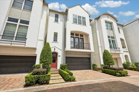 $429,900 | 5708 Kansas Street, Unit B, Houston, TX 77007