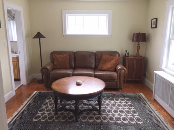 12 Harding Road Needham, MA 02492 - Photo 4 of 12
