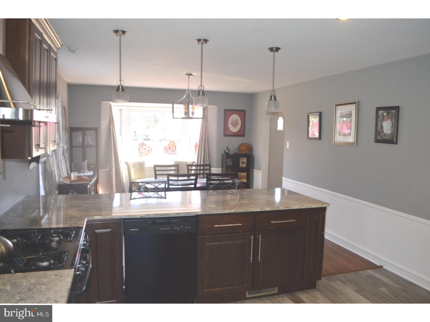 10830 Ellicott Road Philadelphia, PA 19154 - Photo 12 of 25 Kitchen